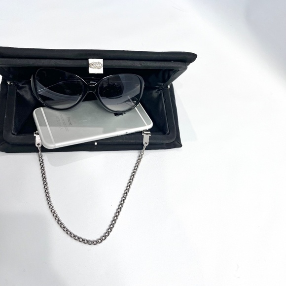 After Five Vintage Black Satin Silver Chain Purse Crystal Clasp - Picture 6 of 8